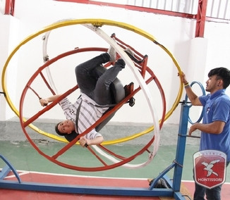 Colégio Montessori trouxe para seus alunos o Planetário Móvel