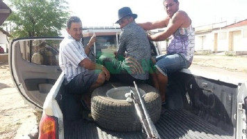 Bandidos travestidos de palhaço praticam assaltos em Canapi-AL