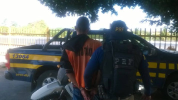 Mototaxista embriagado é preso pela PRF em Paulo Afonso