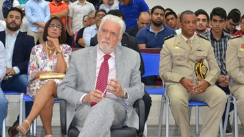 Entrega de título a Wagner atrai oposição e situação em Paulo Afonso