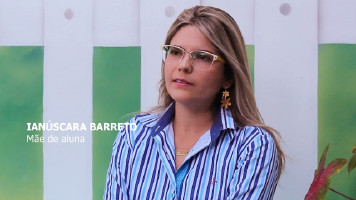 Assista: mãe fala da satisfação em ter matriculado sua filha no Colégio Sete