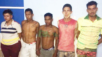 Polícia prende quadrilha acusada de praticar assaltos no Sertão