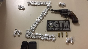 Trio é preso com crack, maconha e arma de fogo em Paulo Afonso