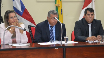 Marcondes Francisco é eleito presidente da Câmara com 9 votos; Galinho conquista 6