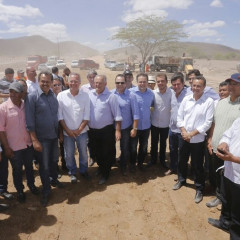 Trecho Carié-Inajá começa em fevereiro, garante Renan