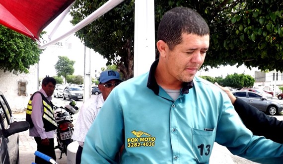 Mototaxistas estão apreensivos com possibilidade de pagar mais de R$ 1.500 para regular atividade