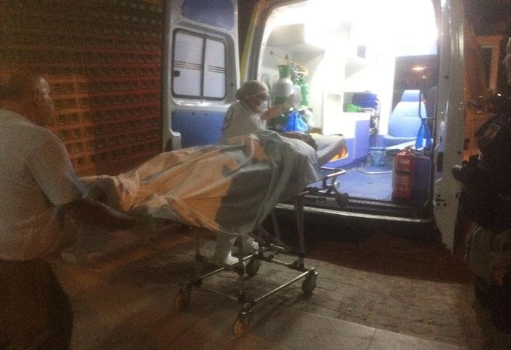 Assaltante que tinha acabado de roubar mototaxista é baleado após trocar tiros com a PM em Delmiro Gouveia