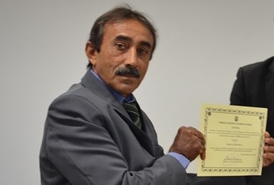 Vereador Dorginho Araújo deixa oposição e volta a ser governo em Glória-BA