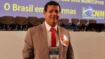 Prefeito de Santa Brígida responde a quatro processos criminais no TJ-BA, diz ex-vice