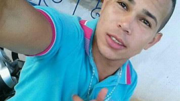 Jovem é morto a tiros dentro de estabelecimento comercial em Cicero Dantas-BA