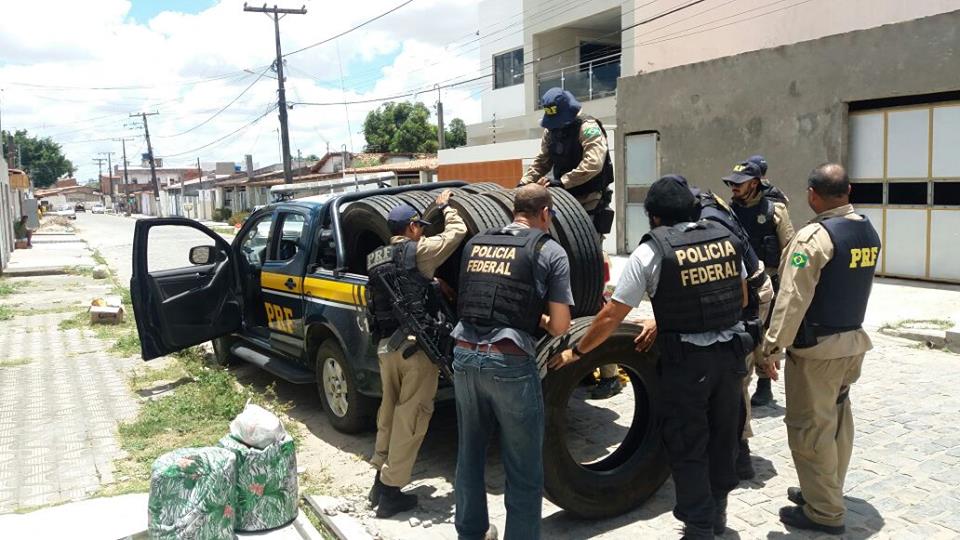 Quadrilha que roubava pneus de veículos de carga na BR-110 lucrou R$ 9 milhões em três anos; 11 foram presos