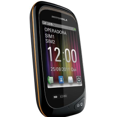 Vítima é agredida por assaltante por ter celular antigo