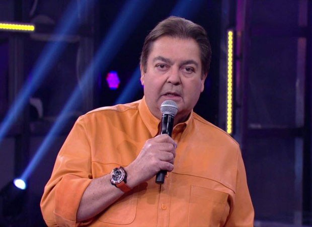 Faustão é internado e passar por uma angioplastia