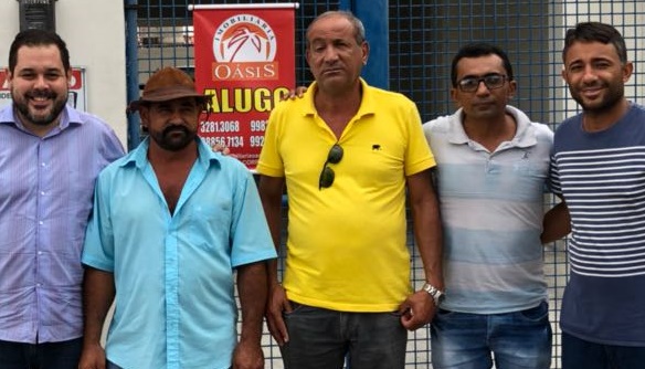 TCM: Vereadores denunciam prefeito de Jeremoabo por fraudes em licitações e desvios de recursos