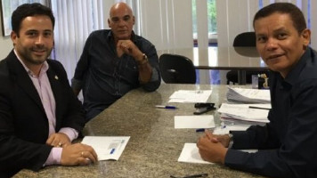 Prefeitura de Glória implantará redes de eletricidade em comunidades da zona rural