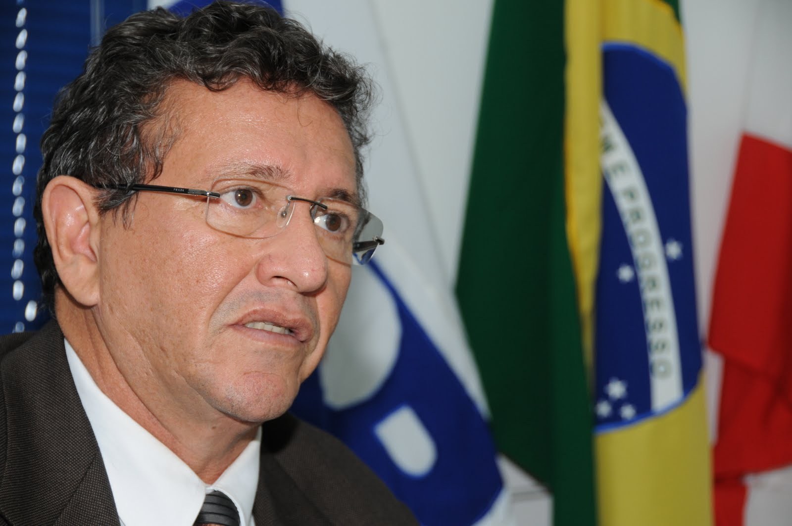 Luiz Caetano é o pior deputado federal da Bahia no ranking dos políticos do país