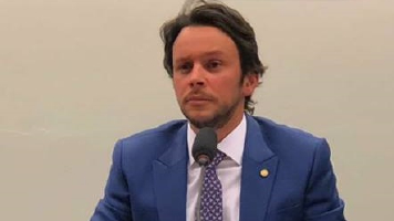 Mário Júnior é o deputado mais novo a presidir a Comissão Mista de Orçamento (Vídeos)