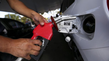 Petrobras anuncia queda nos preços da gasolina e do diesel