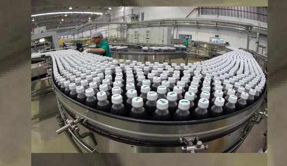 Com investimento de R$ 1,7 bilhão, setor de bebidas cresce na Bahia e gera 9 mil empregos