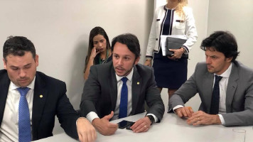 Mário Júnior participa de audiência para tentar reverter suspensão do pagamento de contas de luz em casas lotéricas