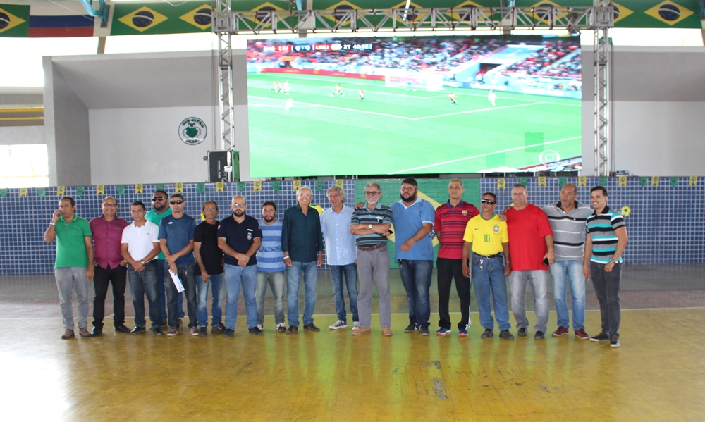 Paulo Afonso: Banda ‘Eternos Amigos’ abre o Eskent da Copa antes do jogo do Brasil
