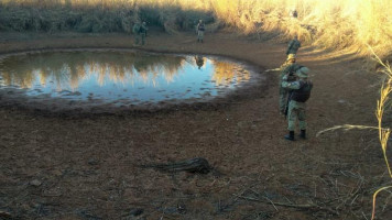 Suspeitos de explodir bancos morrem em confronto com a polícia na Bahia