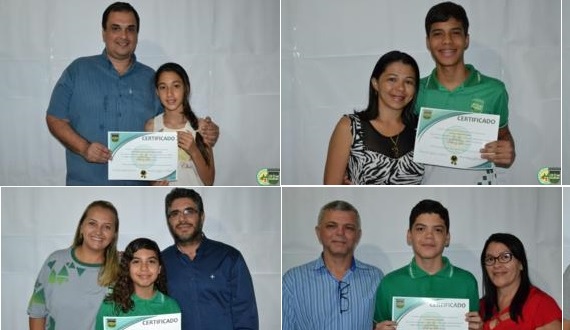 Coopex/Colégio Boa Ideia premia alunos destaque nacionais em plataforma de ensino (Fotos)