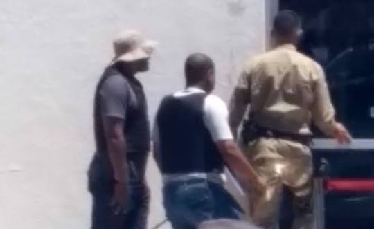 Veja como foi o desfecho da tentativa de assalto a banco com sequestro de gerente e família em Paulo Afonso