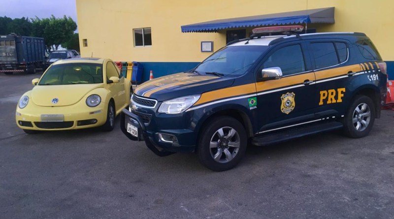 Com veículo adulterado e documento falso, motorista é preso pela PRF em Paulo Afonso