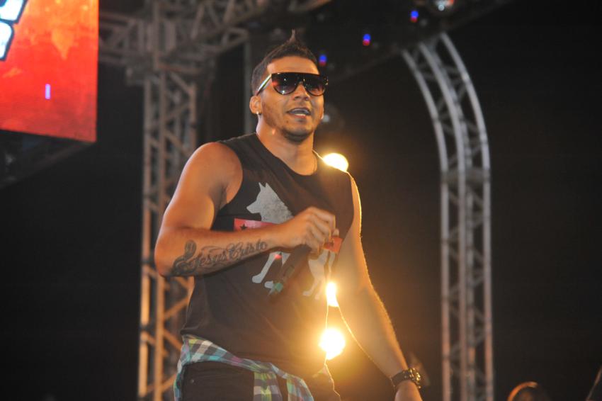 Artistas da terra abrem segunda noite de Copa Vela no palco 360º