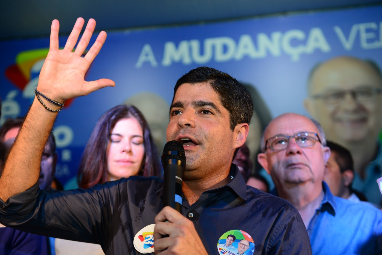 Prefeito ACM Neto grava vídeo contestando resultado de última pesquisa do Ibope na Bahia