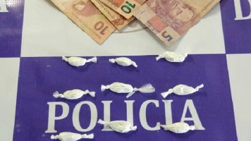 PM prende homem de 50 anos flagrado com drogas no CEAPA