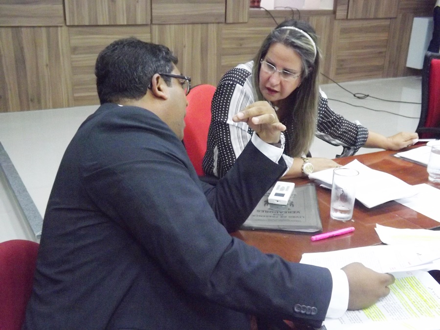 “Sempre que não houver transparência eu digo não”, diz Leda após reprovação das contas de Anilton