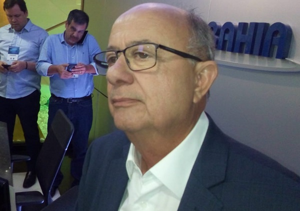 Zé Ronaldo declara apoio a Bolsonaro no primeiro turno: ‘Vou votar para derrotar o PT’