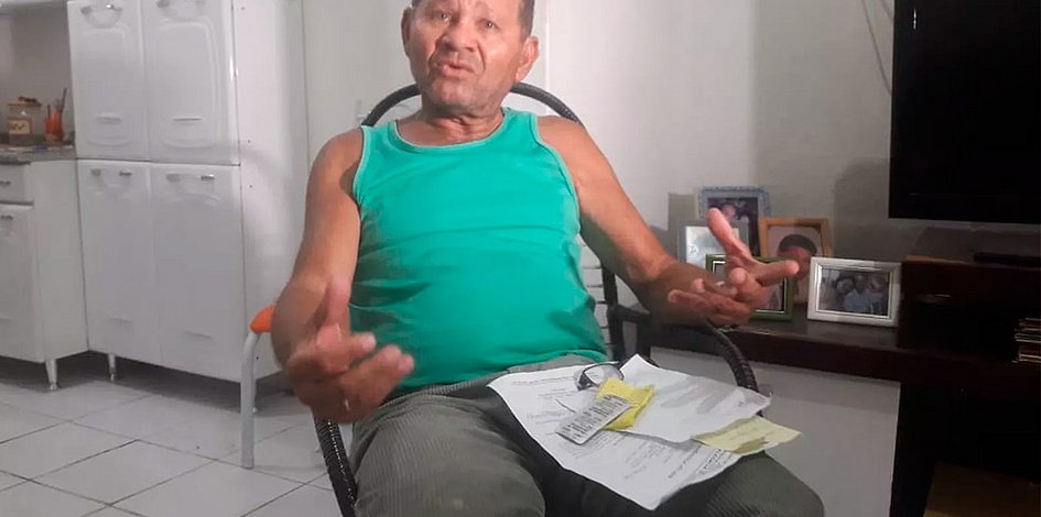 Médica rasga receita após paciente revelar voto no PT