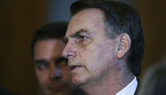 Bolsonaro recua e cumpre plano de extinguir Trabalho