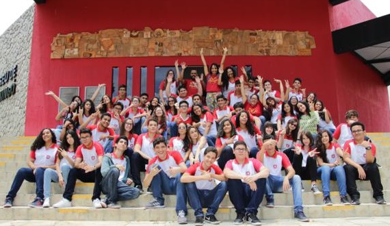 Colégio Montessori realiza aula de campo no Museu de Arqueologia de Xingó (Fotos)