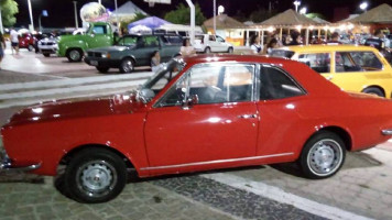 Colecionadores de carros antigos do Nordeste participam de Encontro em Paulo Afonso