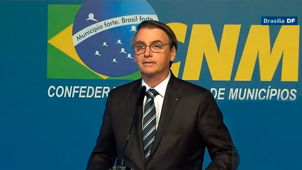 Prefeitos da Bahia se frustram com discurso de Bolsonaro na Marcha, diz presidente da UPB