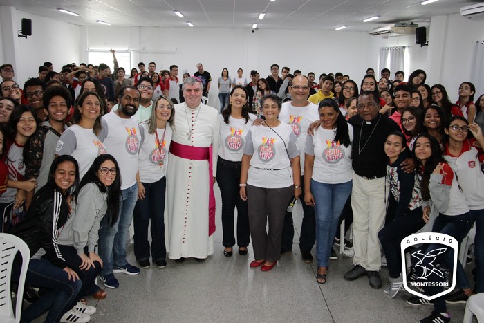 Colégio Montessori recebe visita do Bispo Diocesano Dom Guido Zendron (fotos e vídeo)