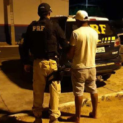 Condutor embriagado é preso pela PRF em Paulo Afonso