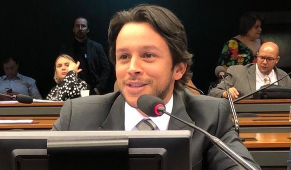 Negromonte Júnior comemora audiência e projeto que mantém descontos nas contas de energia para agricultores