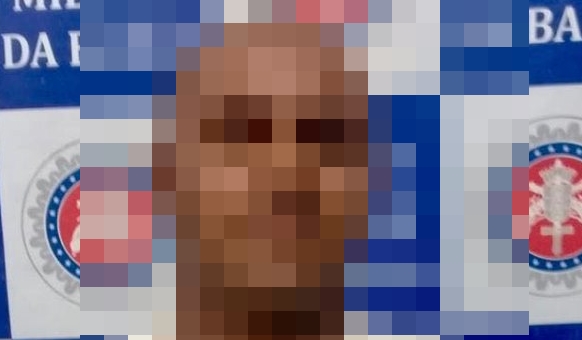 Funcionário de lava jato é flagrado dirigindo sob efeito de álcool carro de policial em Paulo Afonso