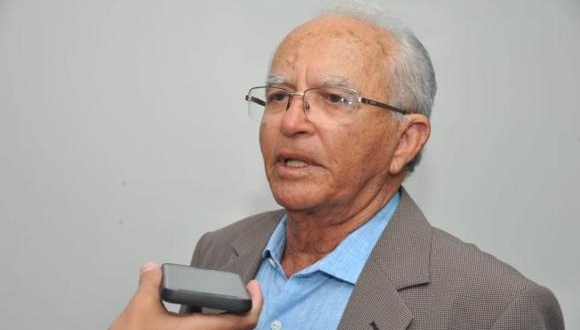 Luiz de Deus vai demitir servidores efetivos aposentados da prefeitura de Paulo Afonso