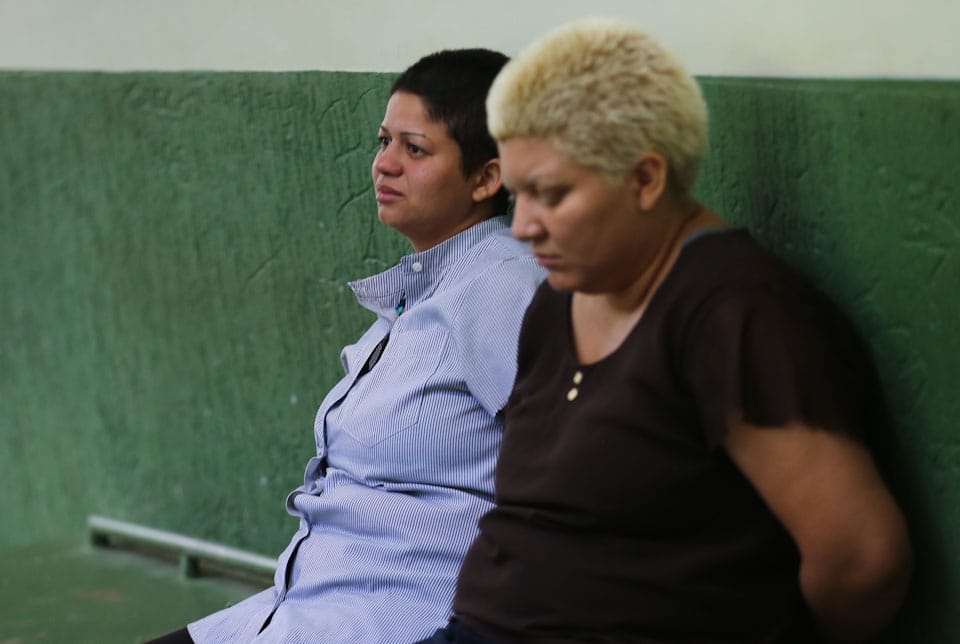 Mãe e companheira matam, degolam e esquartejam filho de 9 anos no DF