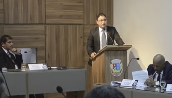 Mário Galinho cobra da prefeitura convênio com clínica oncológica: “Na inauguração, todos bateram palmas”