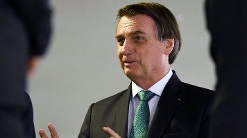 Em 28 anos, 35% dos nomeados por clã Bolsonaro são parentes