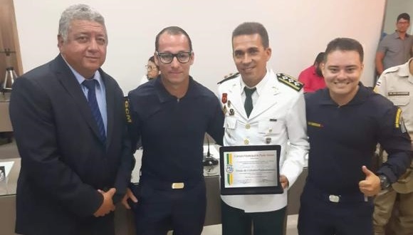 GCM prestigia honraria ao Capitão PM Tarcísio, o mais novo ‘Cidadão de Paulo Afonso’