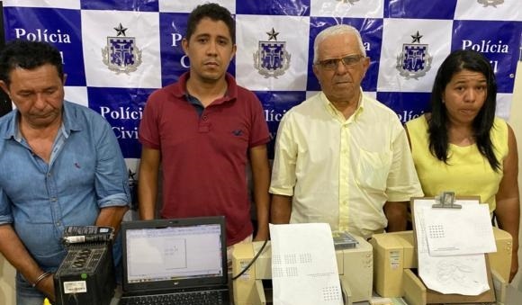 Grupo criminoso é preso tentando fraudar bingo de uma Hilux, duas motos e dinheiro na Bahia