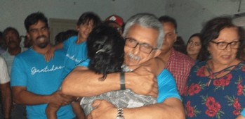 Afastado de Abaré após 29 dias, ex-prefeito é recebido com festa por correligionários